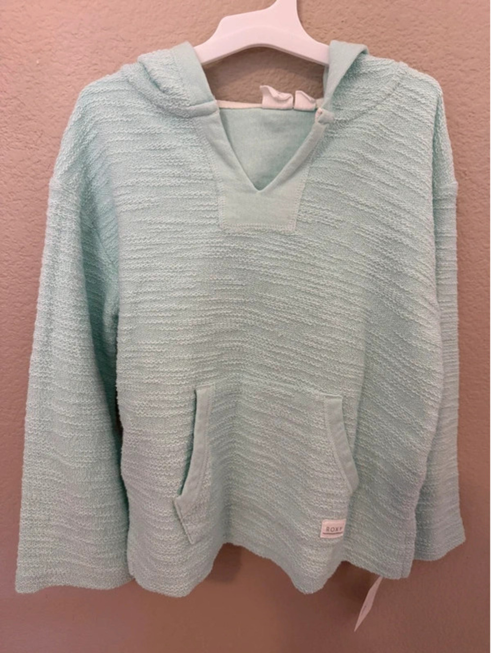 Roxy hoodie size small (7)